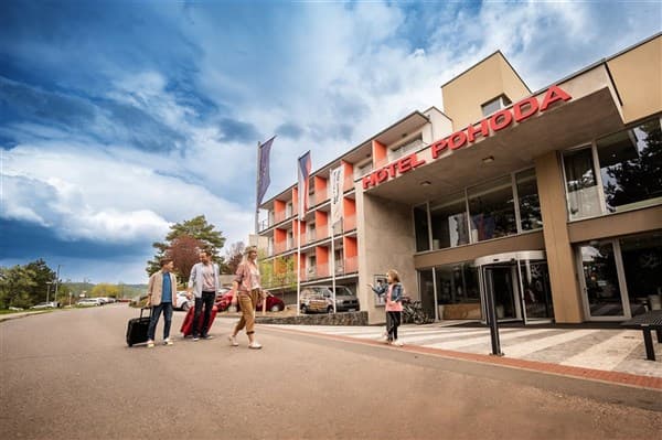 WELLNESS HOTEL POHODA – Luhačovice