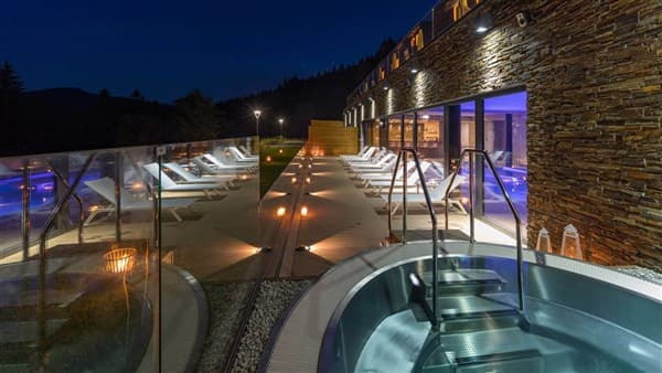 GRANDHOTEL TATRA – Velké Karlovice