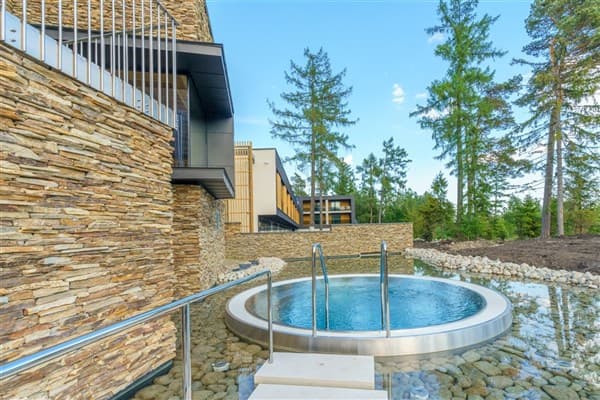 HILLS – Stará Lesná