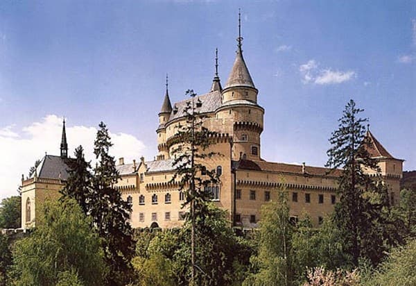 MAXIM – Bojnice