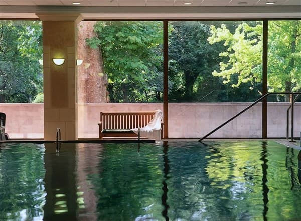 ENSANA THERMAL MARGARET ISLAND – Budapest