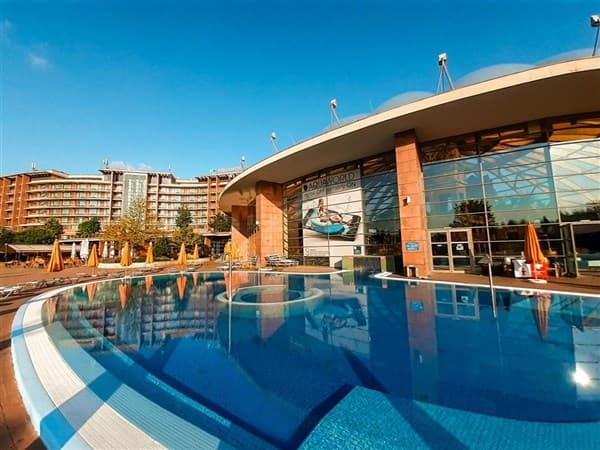 AQUAWORLD RESORT BUDAPEST – Budapest