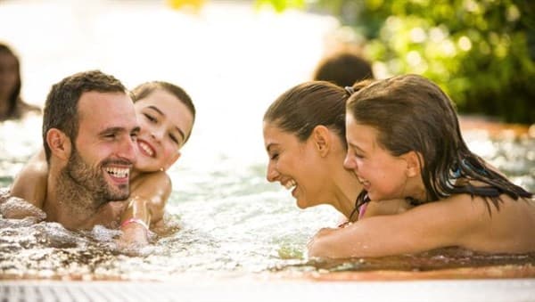 AQUAWORLD RESORT BUDAPEST – Budapest