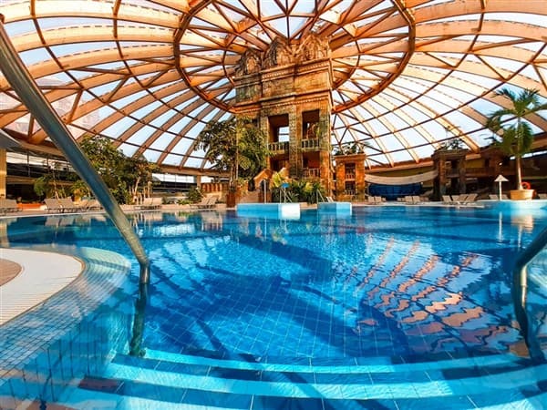 AQUAWORLD RESORT BUDAPEST – Budapest
