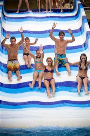 AQUAWORLD RESORT BUDAPEST – Budapest