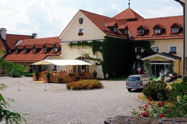 PARKHOTEL KAŠPERSKÉ HORY – Kašperské Hory