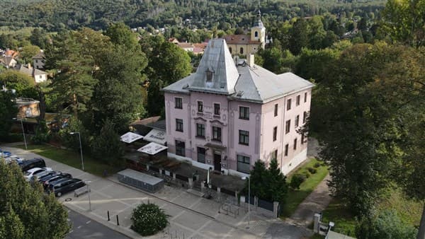 GRAND – Řevnice u Karlštejna