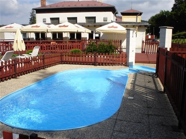 Penzion SCHAUMANNŮV DVŮR – Karlovice