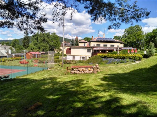 Penzion SCHAUMANNŮV DVŮR – Karlovice