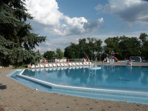 BÉKE – Hajdúszoboszló