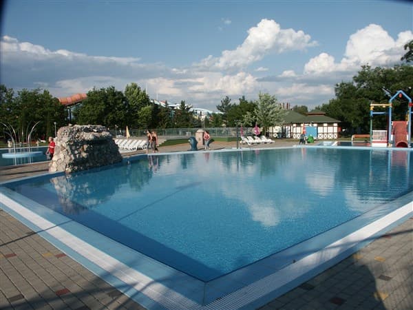 BÉKE – Hajdúszoboszló