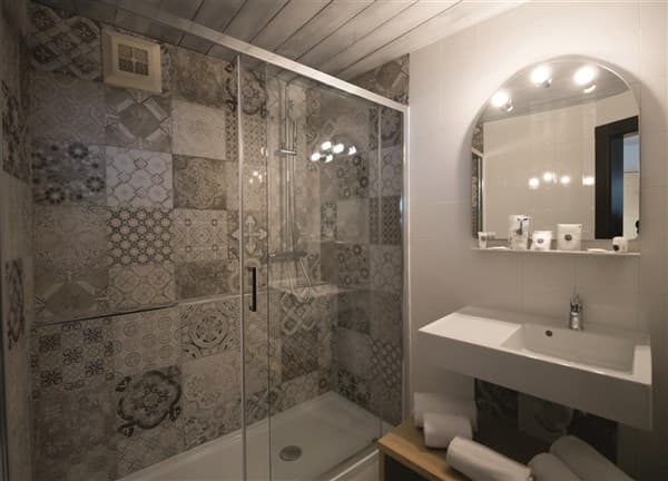 FAMILY SCHLOSSHOTEL ROSENEGG – Fieberbrunn