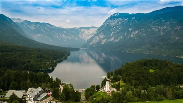 JEZERO – Bohinjsko Jezero