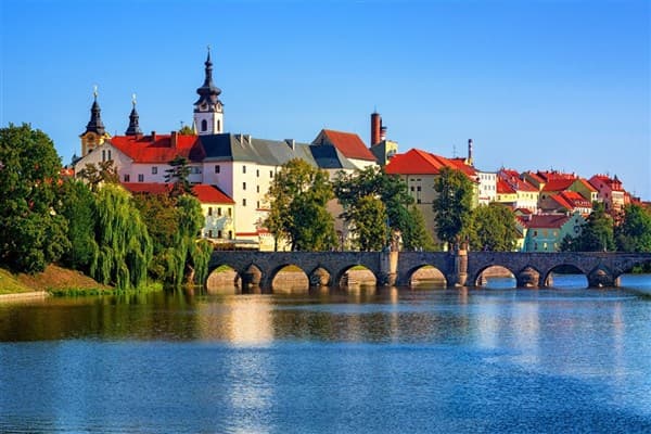 AMERICA – Písek