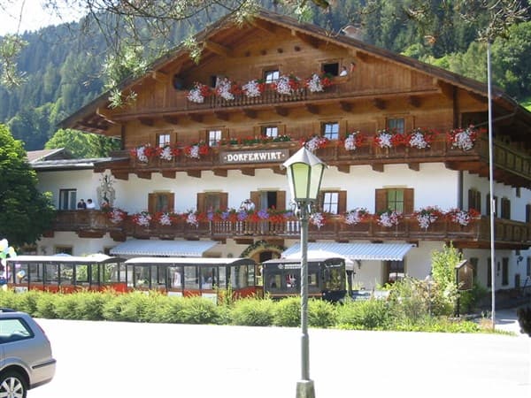 DORFERWIRT – Dorf