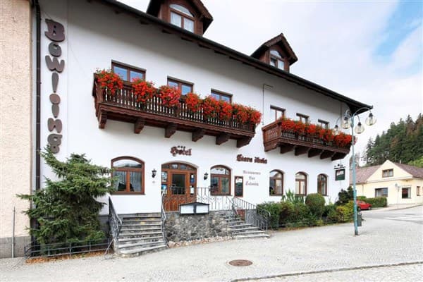 STARÁ ŠKOLA – Sloup u Moravského krasu