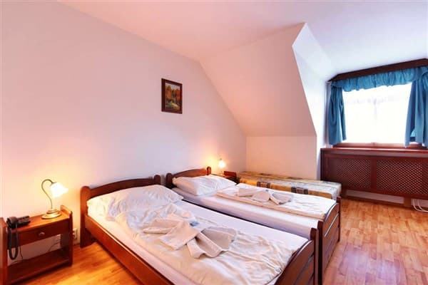 STARÁ ŠKOLA – Sloup u Moravského krasu