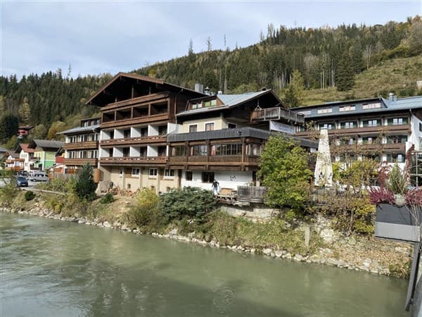 LUKASMAYR – Bruck an der Grossglocknerstrasse