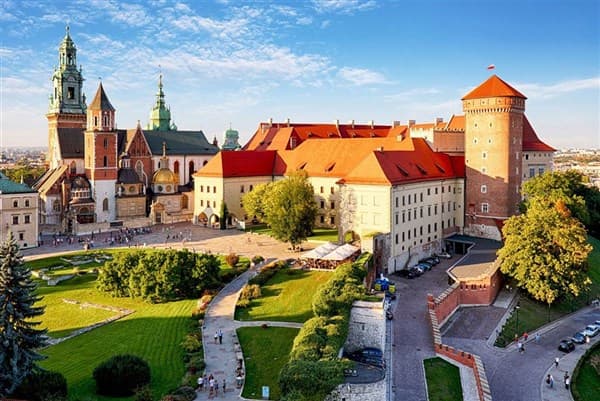 APIS – Kraków (Krakov)
