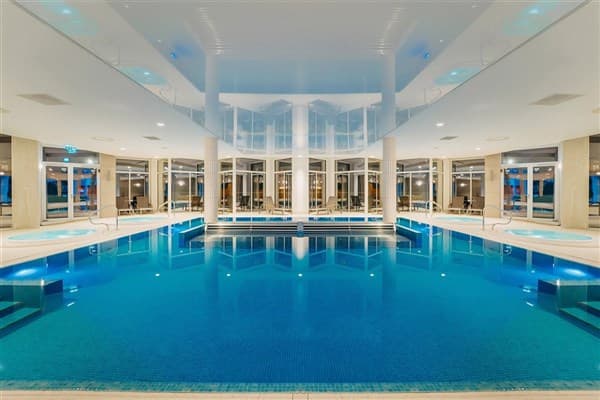 CRYSTAL MOUNTAIN ***** – Wisła