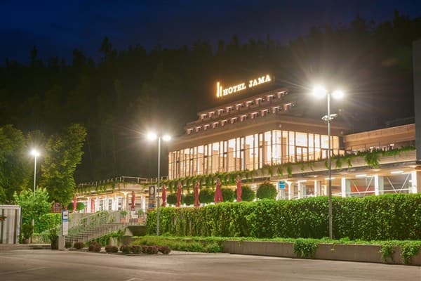 JAMA – Postojna