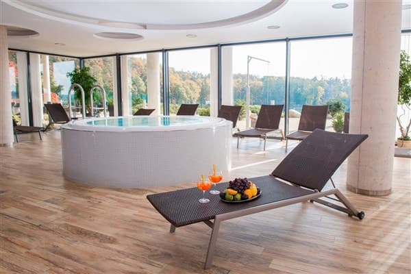 K-TRIUMF RESORT – Velichovky