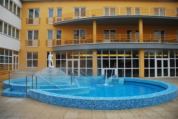 APOLLO – Hajdúszoboszló