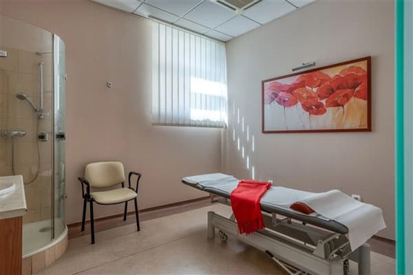 ENSANA THERMAL SÁRVÁR