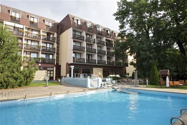 ENSANA THERMAL SÁRVÁR