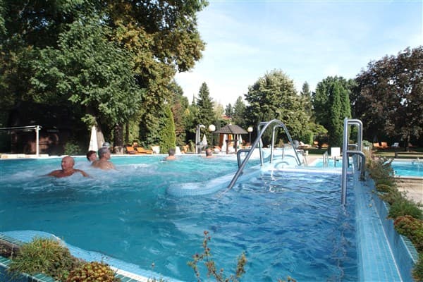 ENSANA THERMAL SÁRVÁR