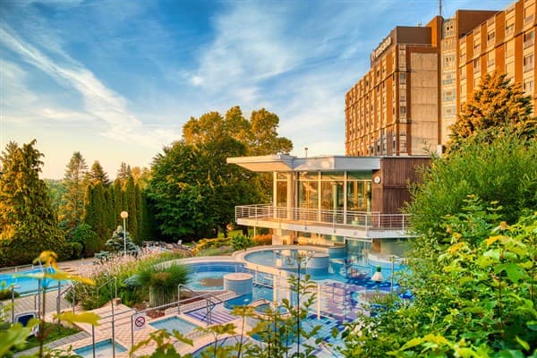 ENSANA THERMAL AQUA HEALTH SPA HOTEL – Hévíz
