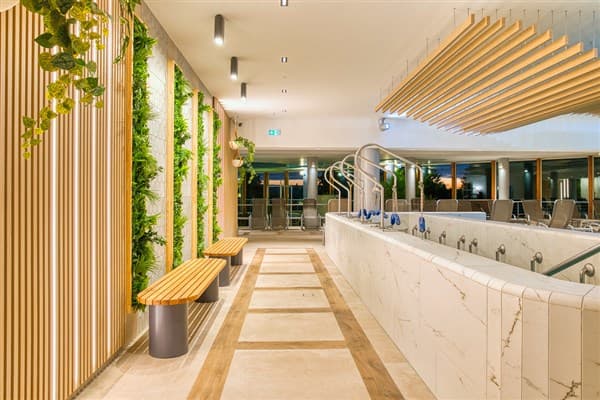 ENSANA THERMAL AQUA HEALTH SPA HOTEL – Hévíz