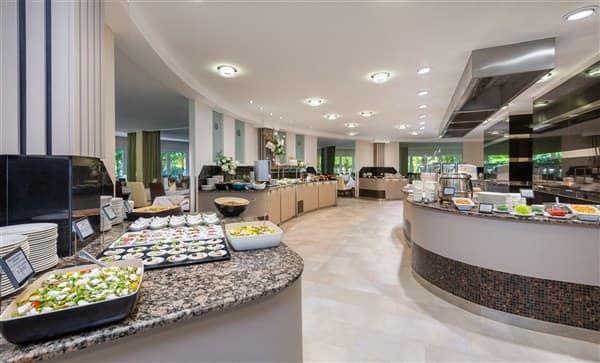 LOTUS THERME HOTEL & SPA – Hévíz