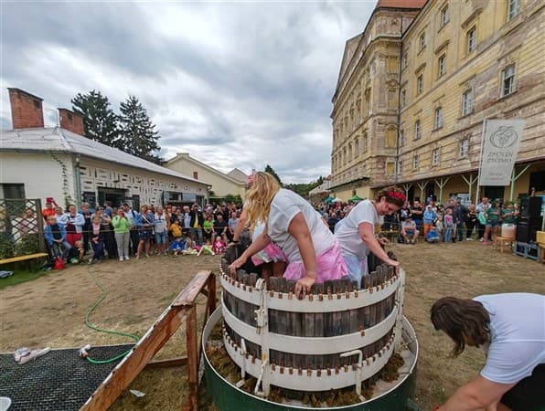 BURČÁKFEST ZNOJMO 2026 – Hotel MARIEL
