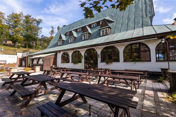 Hotel TANEČNICA – Pustevny
