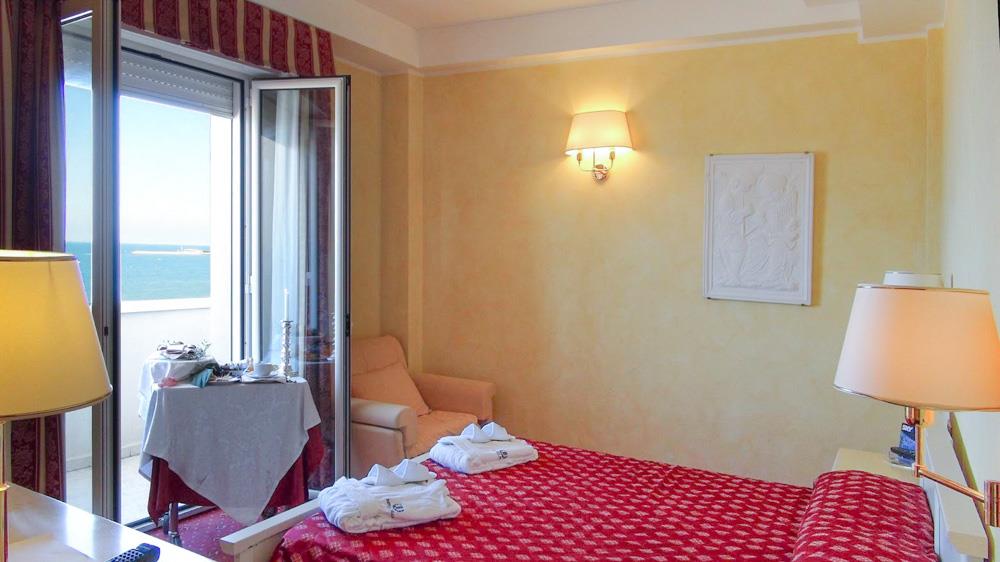 Hotel Imperial Beach