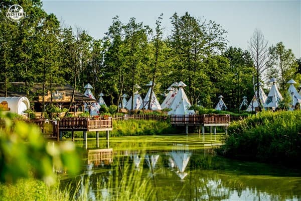 WESTERN CAMP RESORT – Zator