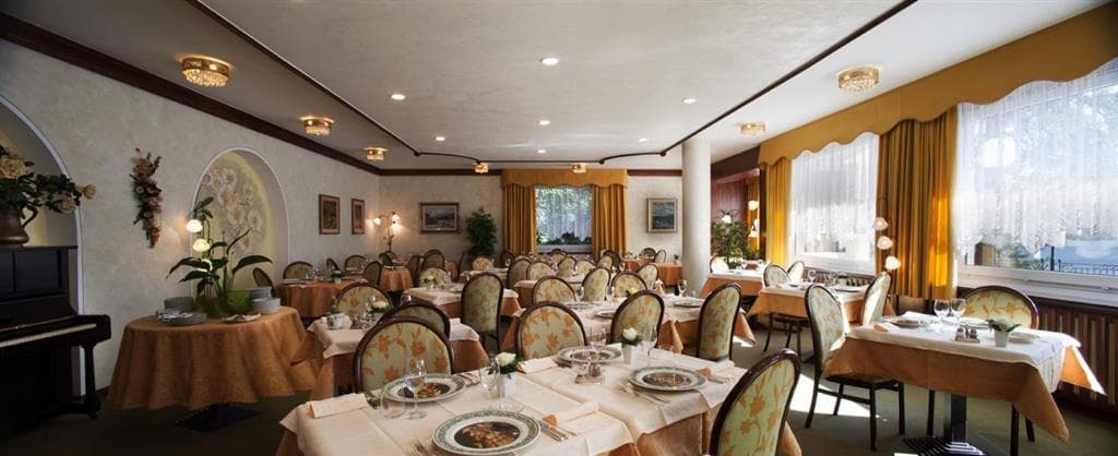 6denní zájezd (denní přejezd) s dopravou, polopenzí a skipasem ceně – hotel Miralago