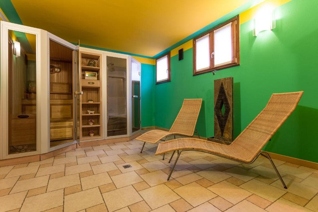 6denní velikonoční zájezd s polopenzí a skipasem – hotel Arisch