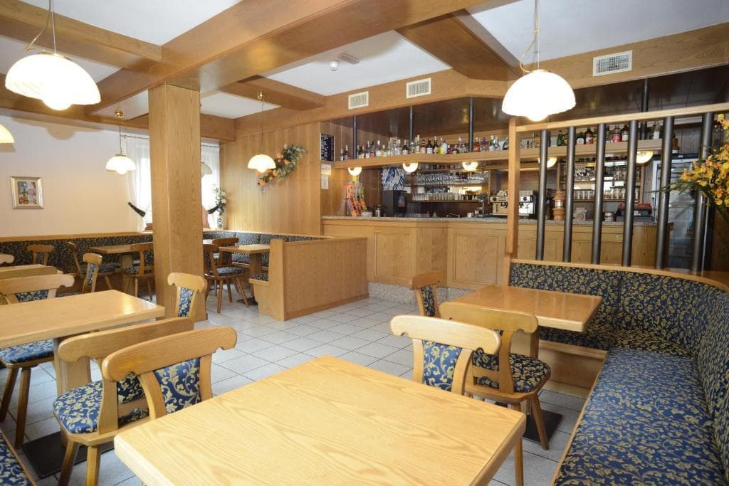 6denní zájezd (denní přejezd) s dopravou, polopenzí a skipasem ceně – hotel Canada