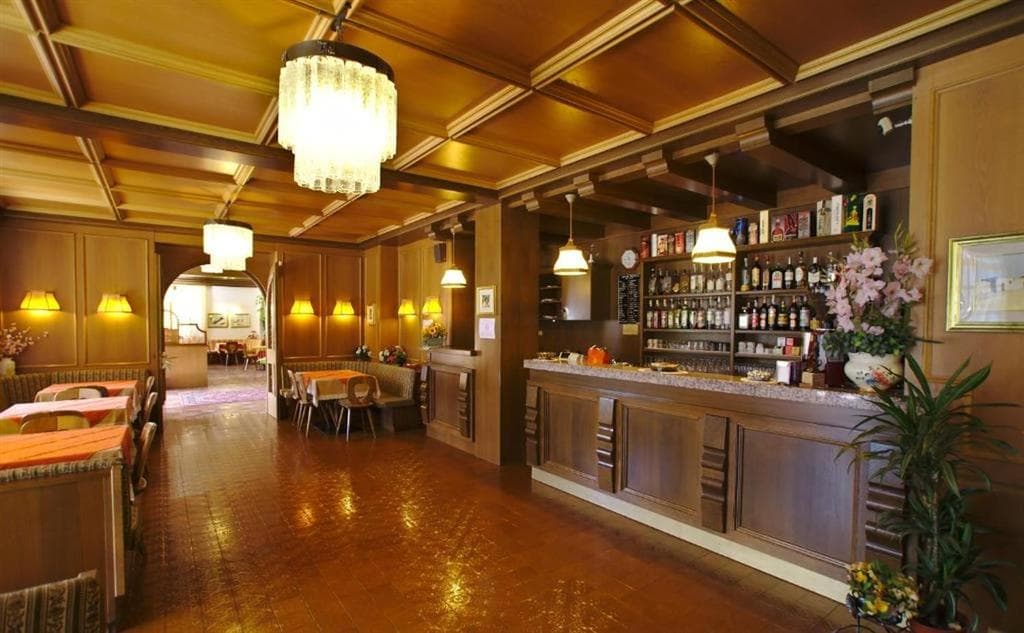 6denní zájezd (denní přejezd) s dopravou, polopenzí a skipasem v ceně – hotel Nevada