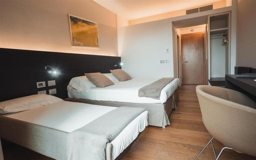 Hotel Mod 05