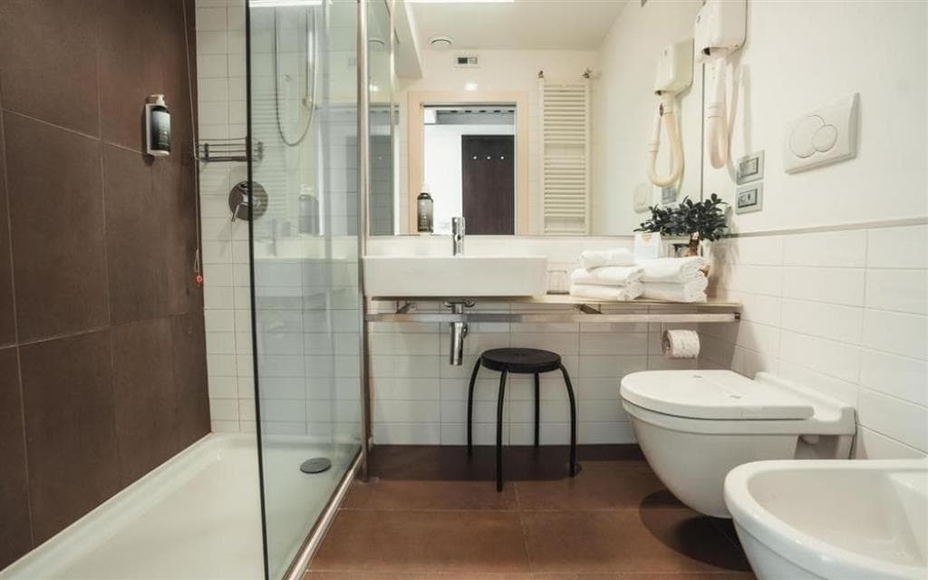 Hotel Mod 05