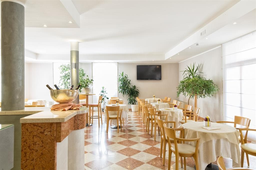 Hotel Vela