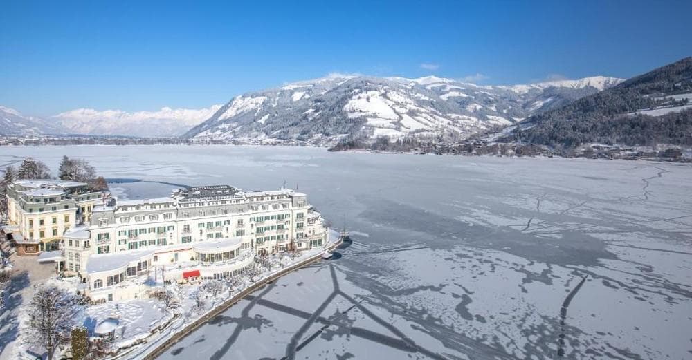 Grand Hotel