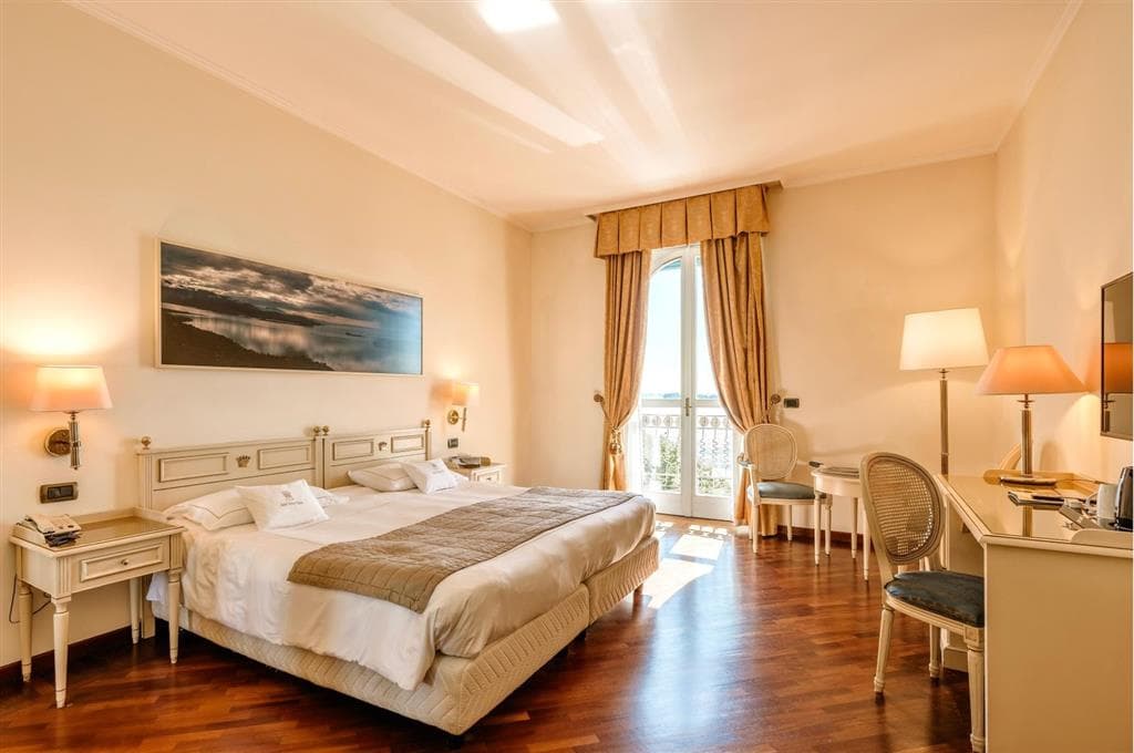 Hotel Savoy Palace (Gardone Riviera)