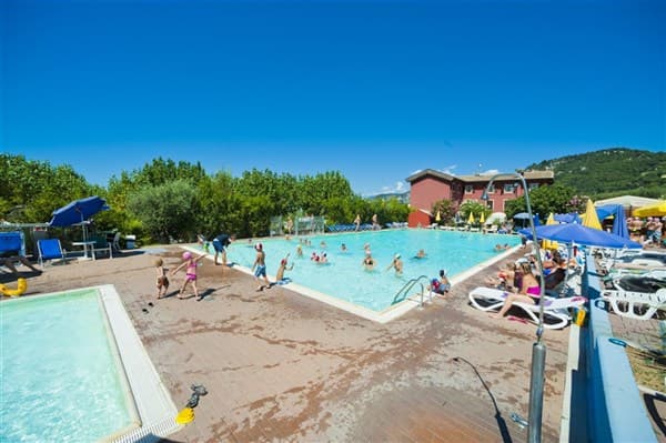 FAMILY CAMPING SERENELLA – Bardolino