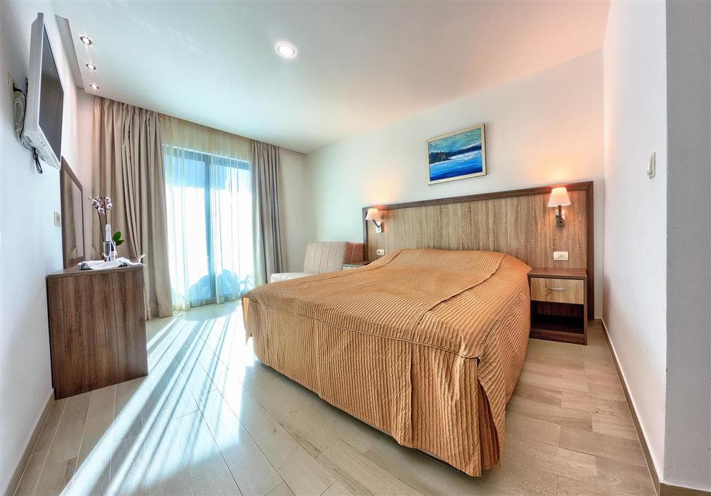 Hotel Nano 2027
