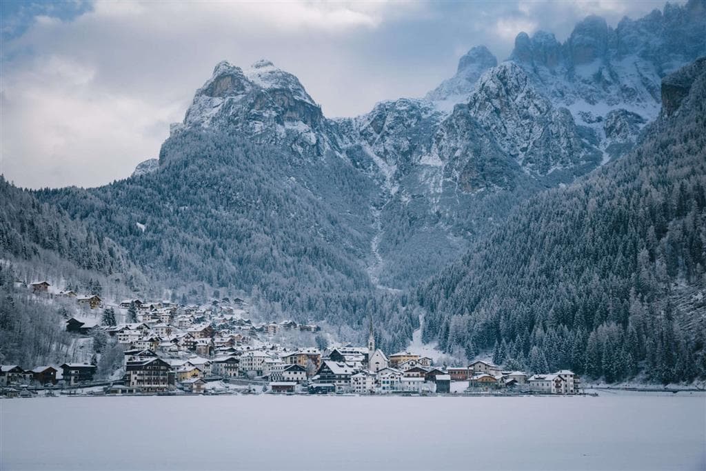 5denní zájezd (denní přejezd) s dopravou, polopenzí a skipasem v ceně – hotel Alle Alpi