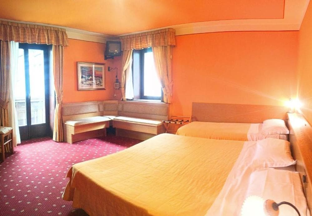 5denní zájezd (denní přejezd) s dopravou, polopenzí a skipasem v ceně – hotel Alle Alpi
